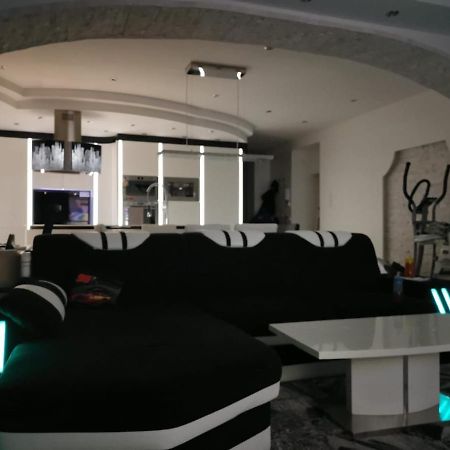 Vienna Luxus Appartment Bagian luar foto