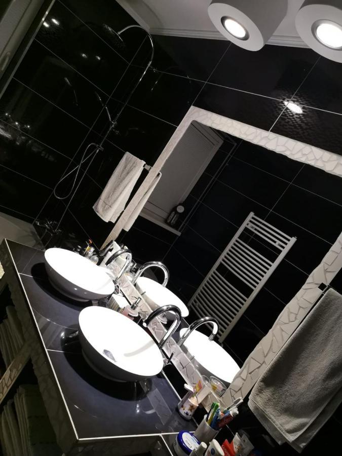 Vienna Luxus Appartment Bagian luar foto