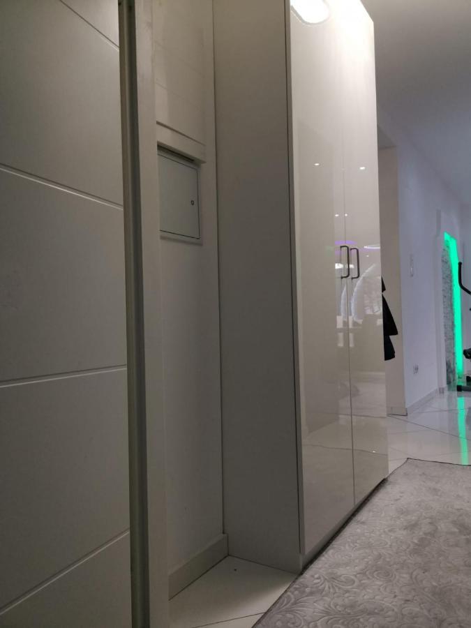 Vienna Luxus Appartment Bagian luar foto
